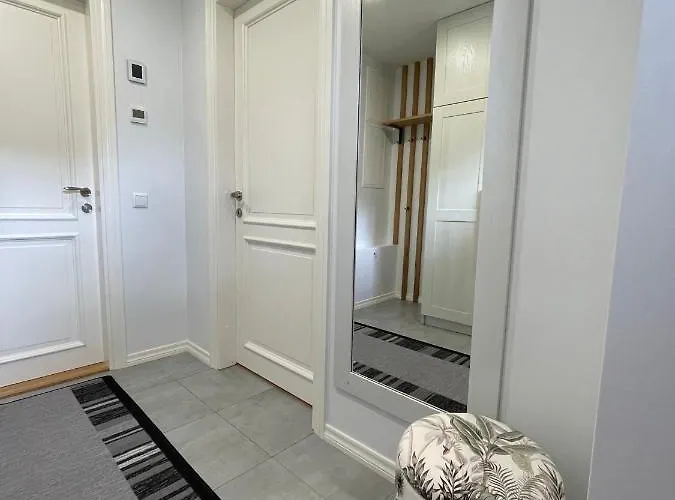 Niidupuu Διαμέρισμα Κουρεσάαρε